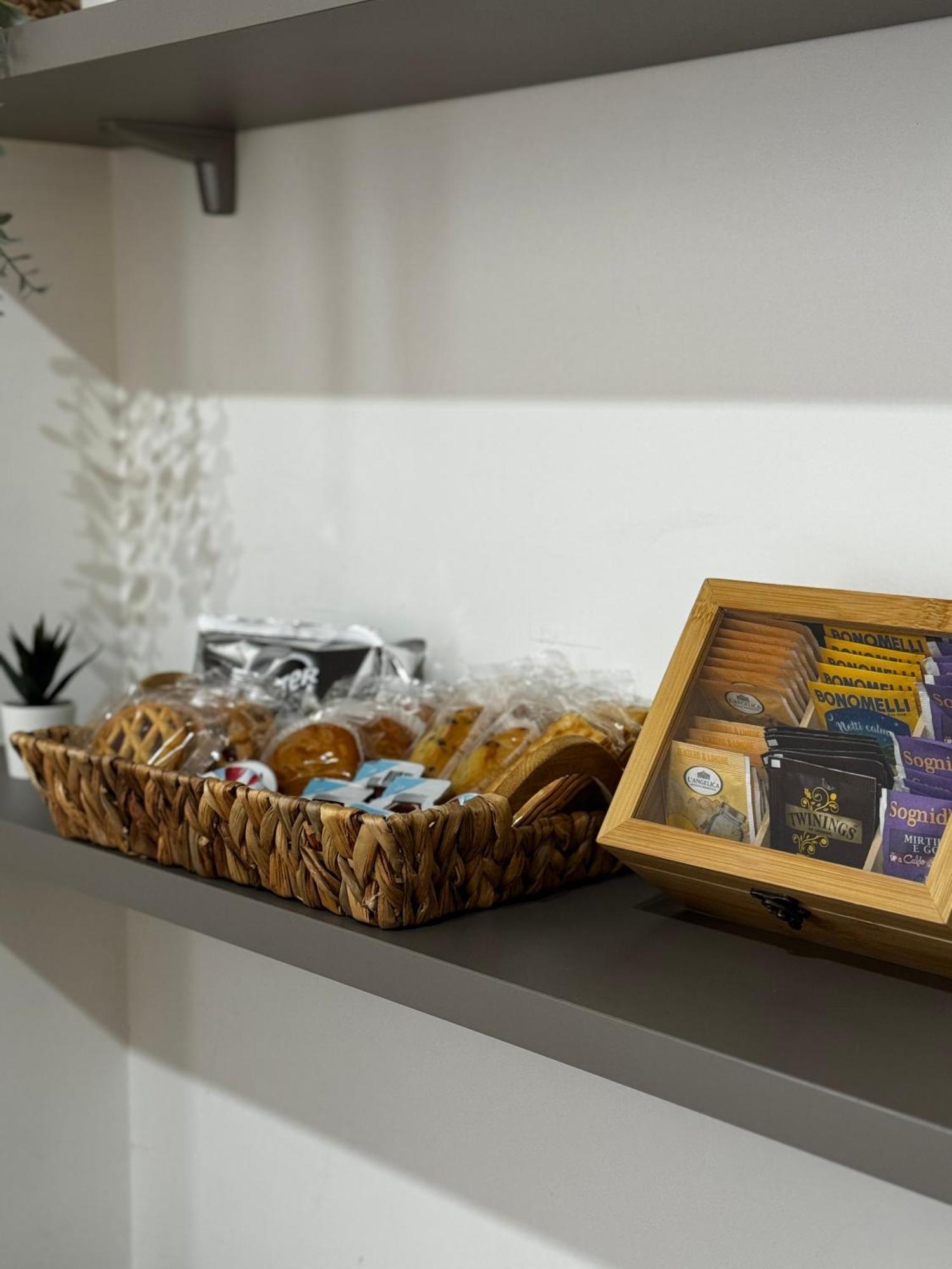 Regina Milano In Corso Lodi - Sky Tv, Wifi E Breakfast Box Daire Dış mekan fotoğraf